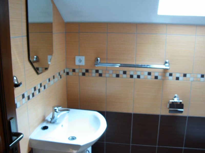 Koupelna2-umyvadlo
